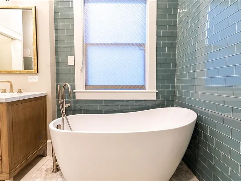 311 Josephine St NE — Photo 22