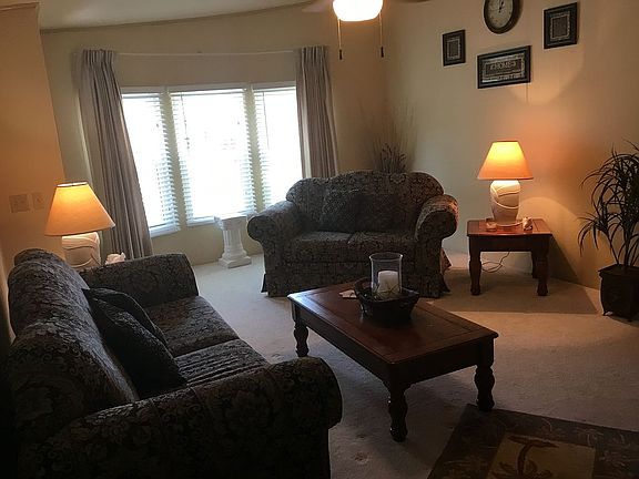 5th image of 1204 Buena Vista Dr