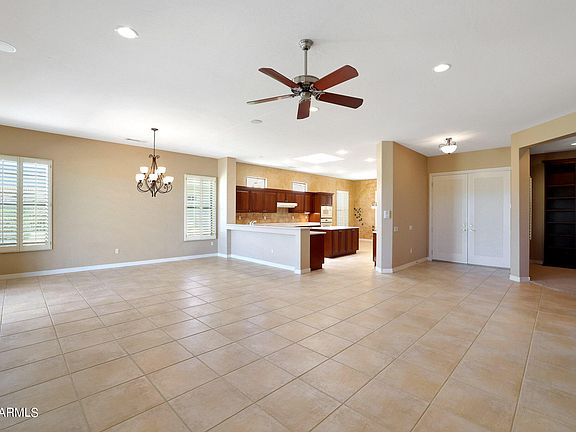 3rd image of 18738 N SALTILLO Drive