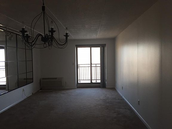 3rd image of 220 W Broadway