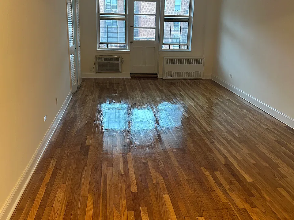 3310 Nostrand Ave #503
