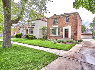 3228 Arthur Ave, Brookfield, IL 60513