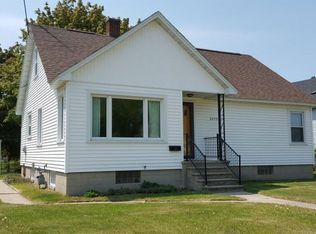 2459 Bangs St, Marinette, WI 54143