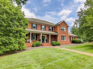 4901 Locksview Rd, Lynchburg, VA 24503