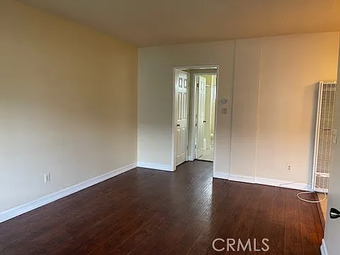 1316 1/2 W Valencia Dr — Photo 5