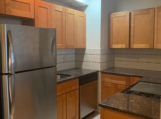 706 S 4th St #2, Philadelphia, PA 19147