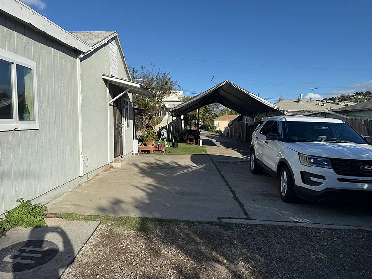 628 Fergus St #628 — Photo 17