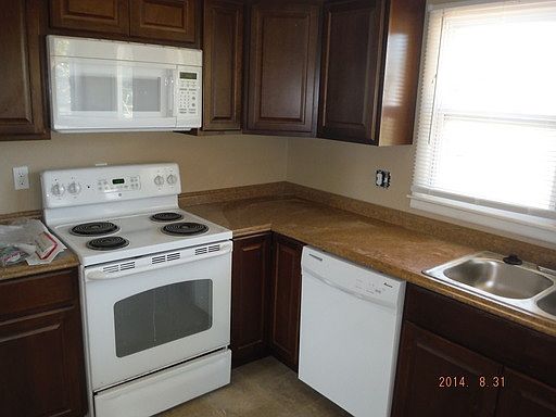 4th image of 2337 E Bearfield Sd