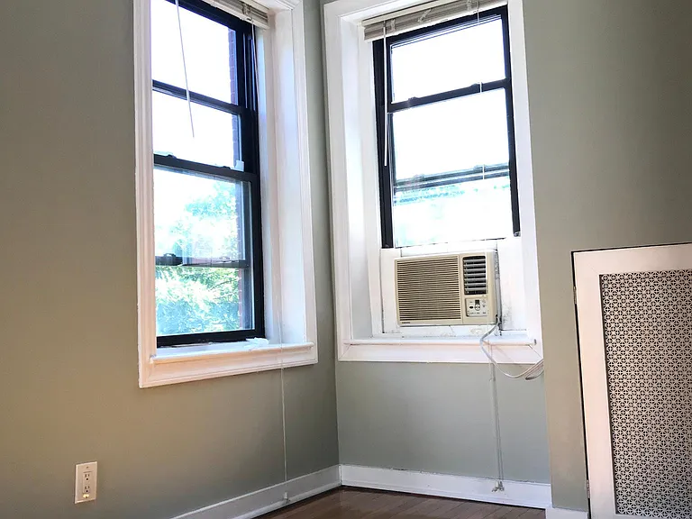 1404 Commonwealth Ave #19 — Photo 4
