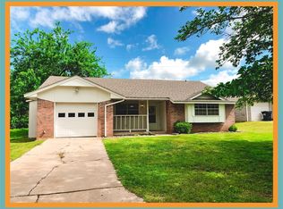 808 Howard St, Ada, OK 74820