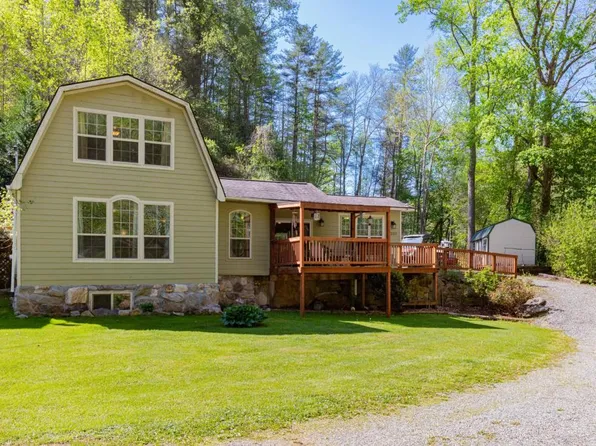 9228 Big Laurel Rd, Marshall, NC 28753