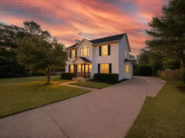 1188 Hunters Chase Dr, Franklin, TN 37064