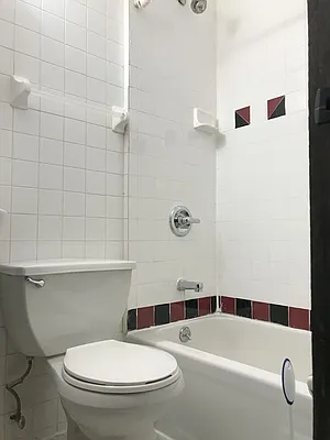 Rented by REAL New York | media 27