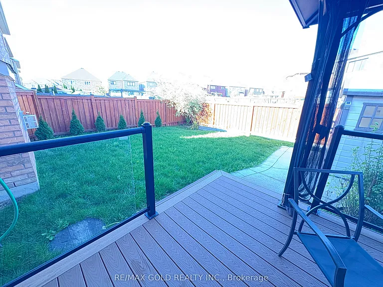 16 Valleyway Dr — Photo 25