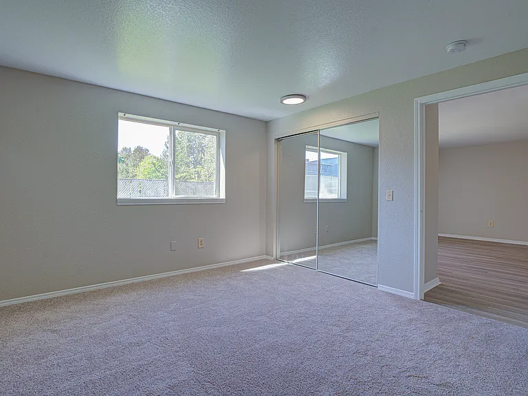 Veri on Sunnyview — Photo 27
