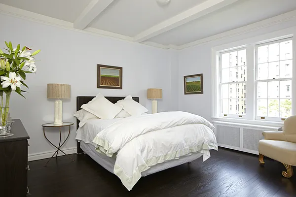 Sold by Stribling | media 11