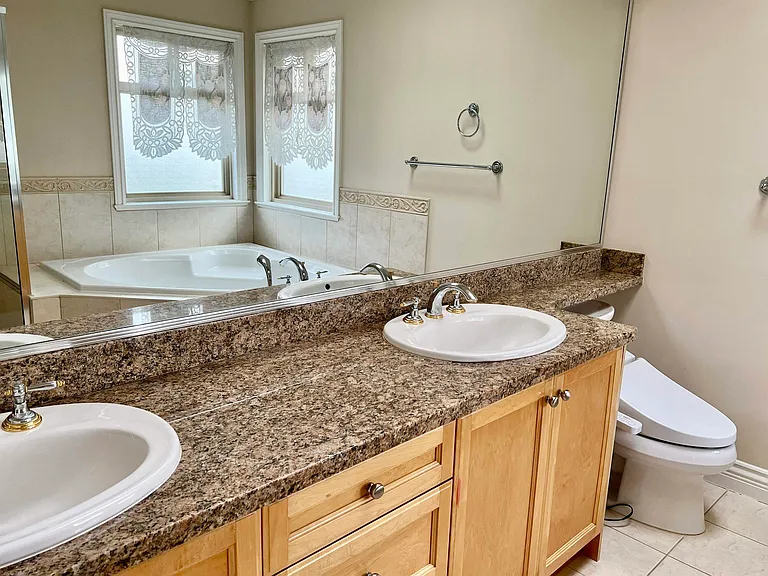 5171 Francis Rd — Photo 13