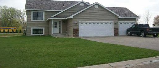 1st image of 26067 Bluebird Ln
