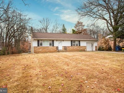 5 Johnson Rd, Lawrence Township, NJ, 08648