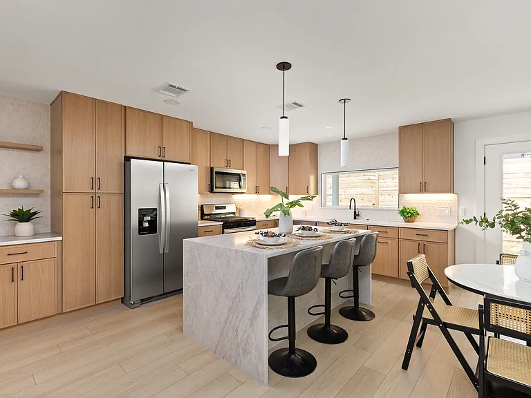 8708 Cretys Cv — Photo 20