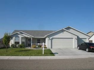 2033 N Duck Hawk Ave, Kuna, ID 83634