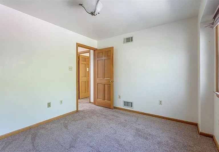 5632 Pocusset St — Photo 19