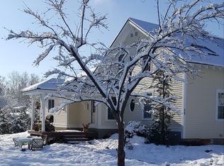 22 Lary Ln, Norwich, VT 05055