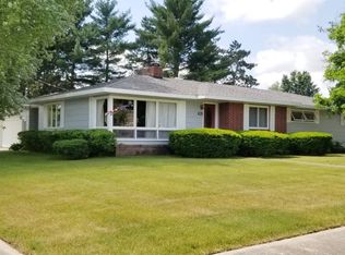 425 Meyer St, Marion, WI 54950