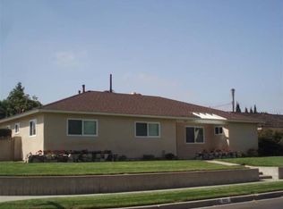 922 E Jonquil Rd, Santa Ana, CA 92705