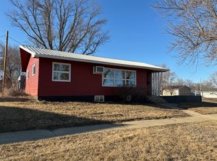 301 W 10th Ave, Webster, SD 57274