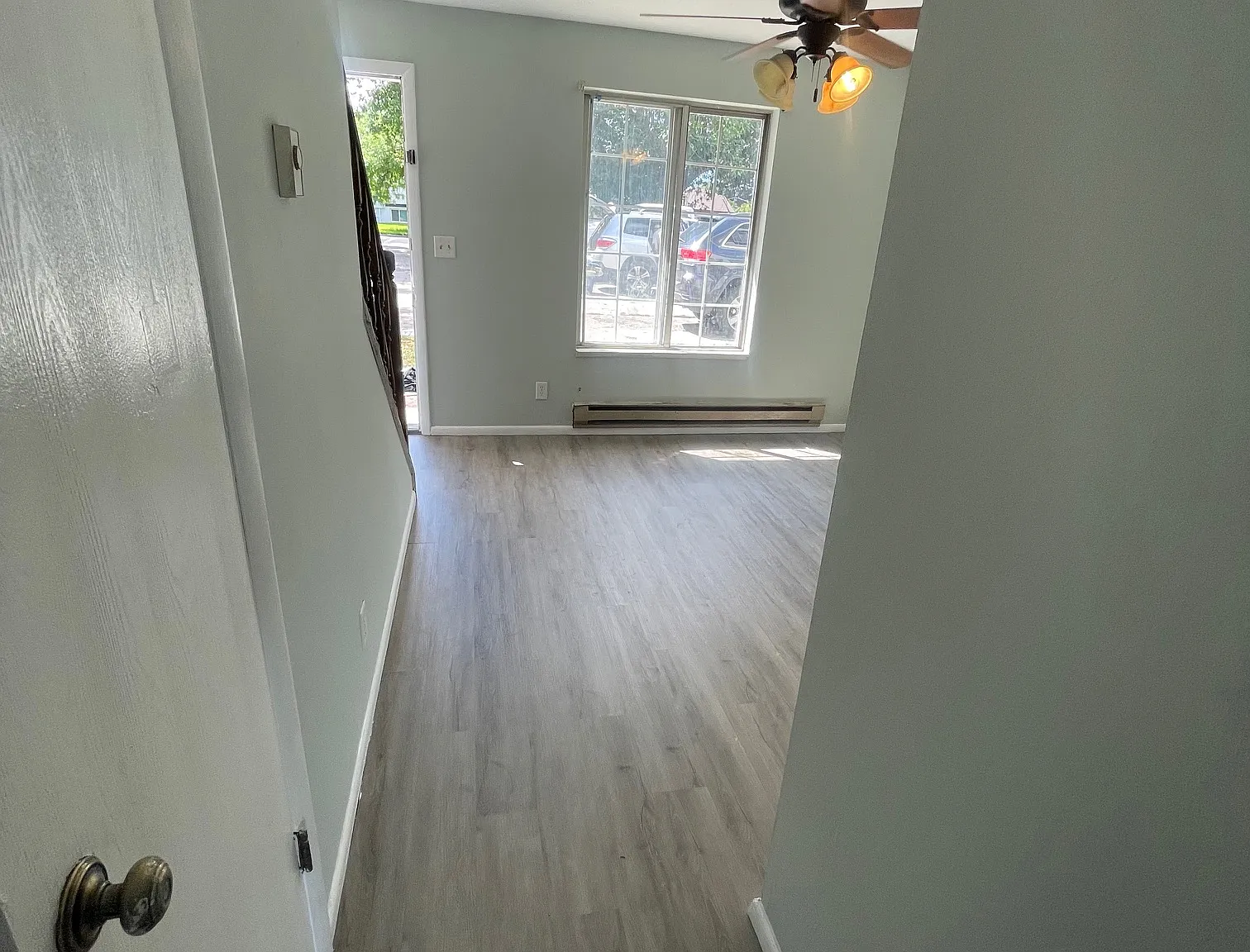 2 bed, 1.5 bath, 860 sqft, $1,200 — Photo 3