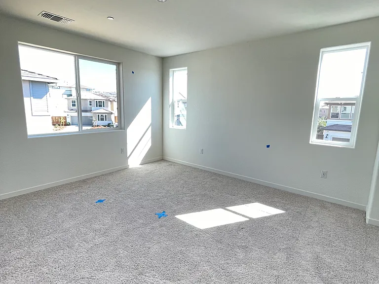 4743 Tilly Dr — Photo 6