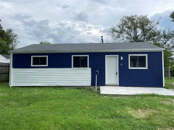 13 Saint Lambert Dr, Cahokia, IL 62206
