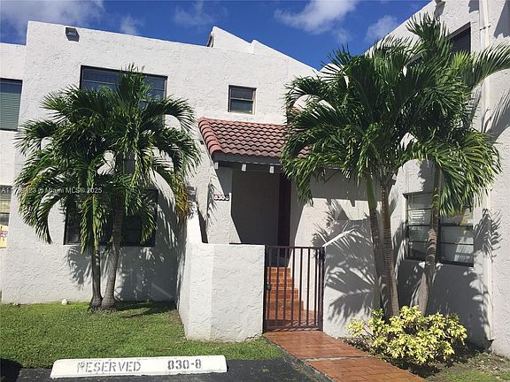 2nd image of 830 NW 106th Ave #8B7-1