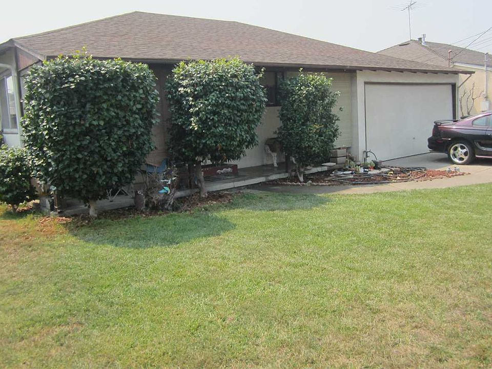 1st image of 3851 Monterey Blvd