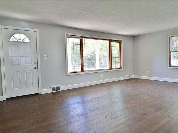 3rd image of 5078 Copeland Ave NW