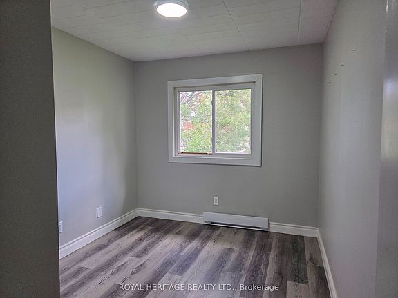 4th image of 8800 Willoughby Dr #208