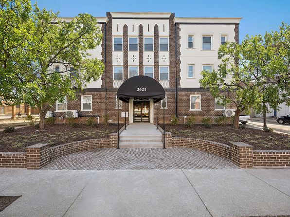 2709 W Cary St #4