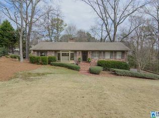 3757 Forest Run Rd, Mountain Brook, AL 35223