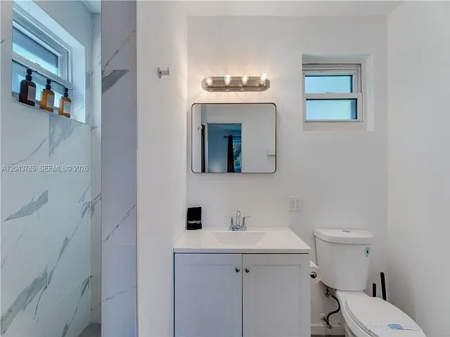 820 SW 26th Rd — Photo 15