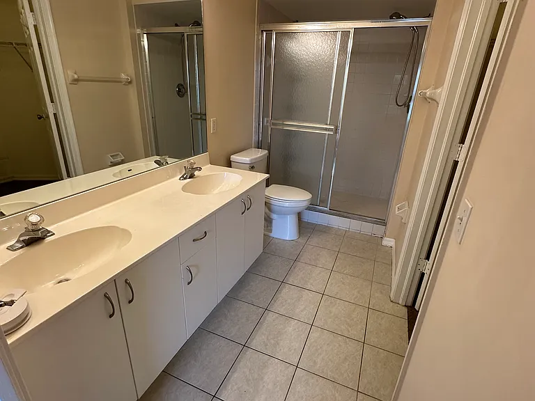 26747 Little John Ct #10 — Photo 6