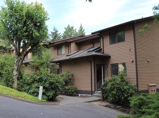 17123 NE 80th St, Redmond, WA 98052
