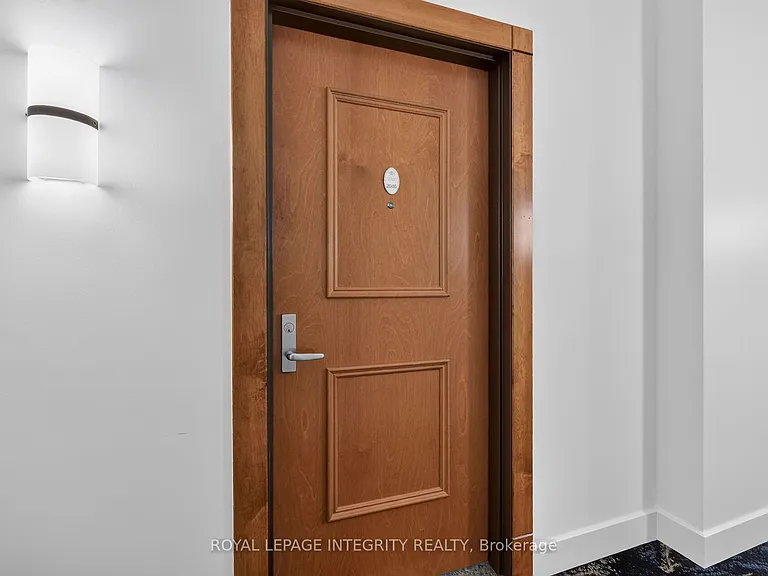242 Rideau St #2505 — Photo 12