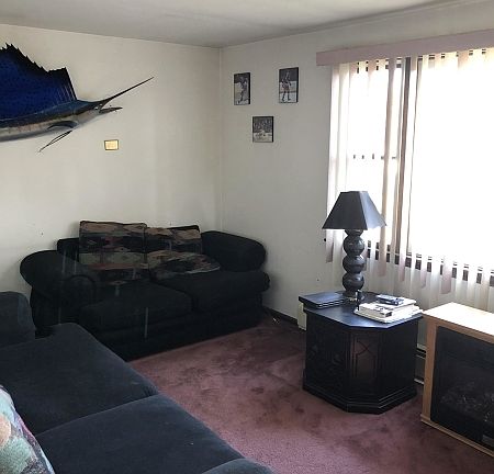 5th image of 142 Cedar Hill Ave