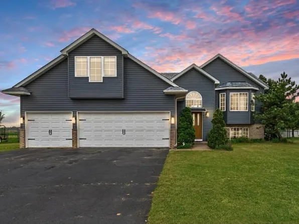 898 Harrison Dr, Big Lake, MN 55309
