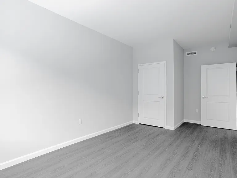 18303 Hillside Ave #2F — Photo 10
