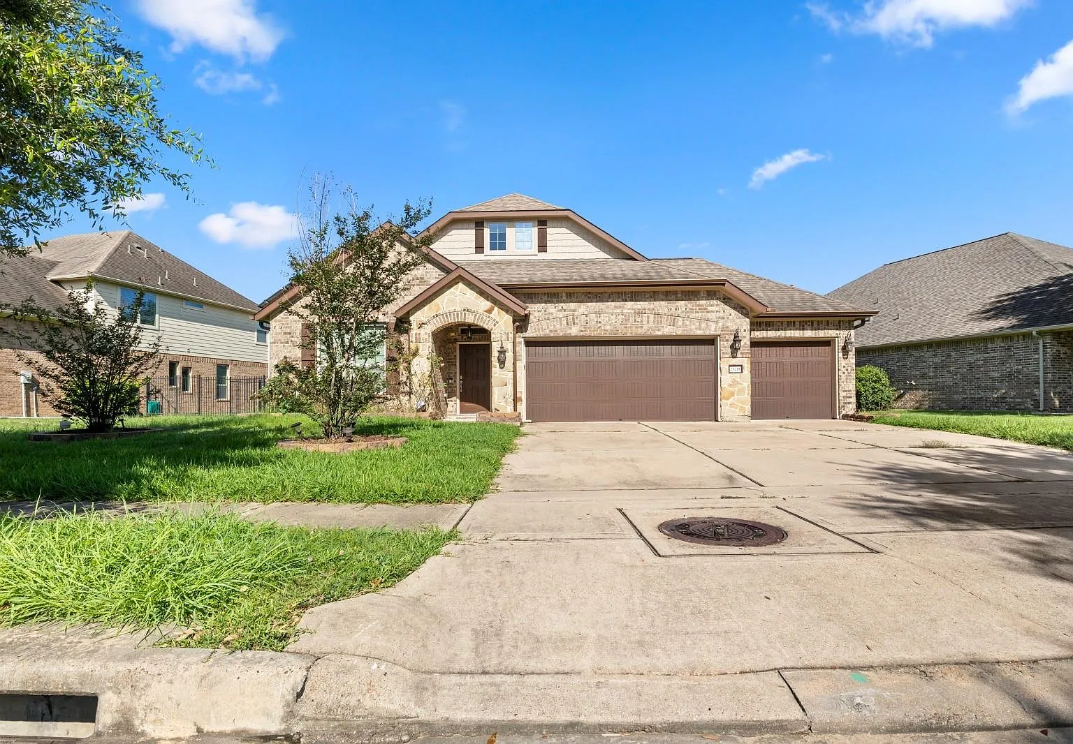 4 bed, 3.0 bath, 2957 sqft, $5,000 — Photo 3
