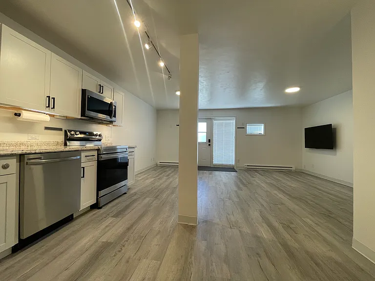 1115 Colorado Ave #1115 — Photo 18