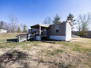 6832 Opal Dr, Okeana, OH 45053
