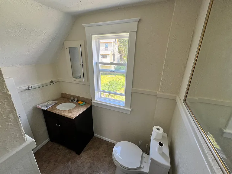 113 Layton St — Photo 6